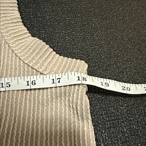 Maurice’s 24/7 Sleeveless Ribbed Knit Top in Beige size medium - Picture 6 of 8
